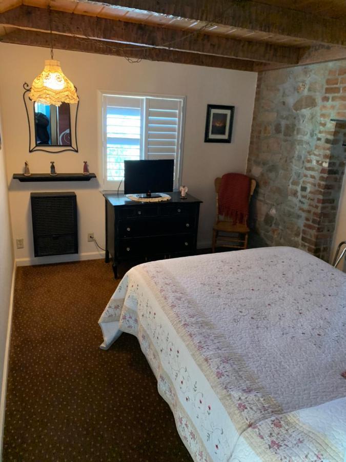 Sugarloaf Mountain Motel Virginia City Luaran gambar