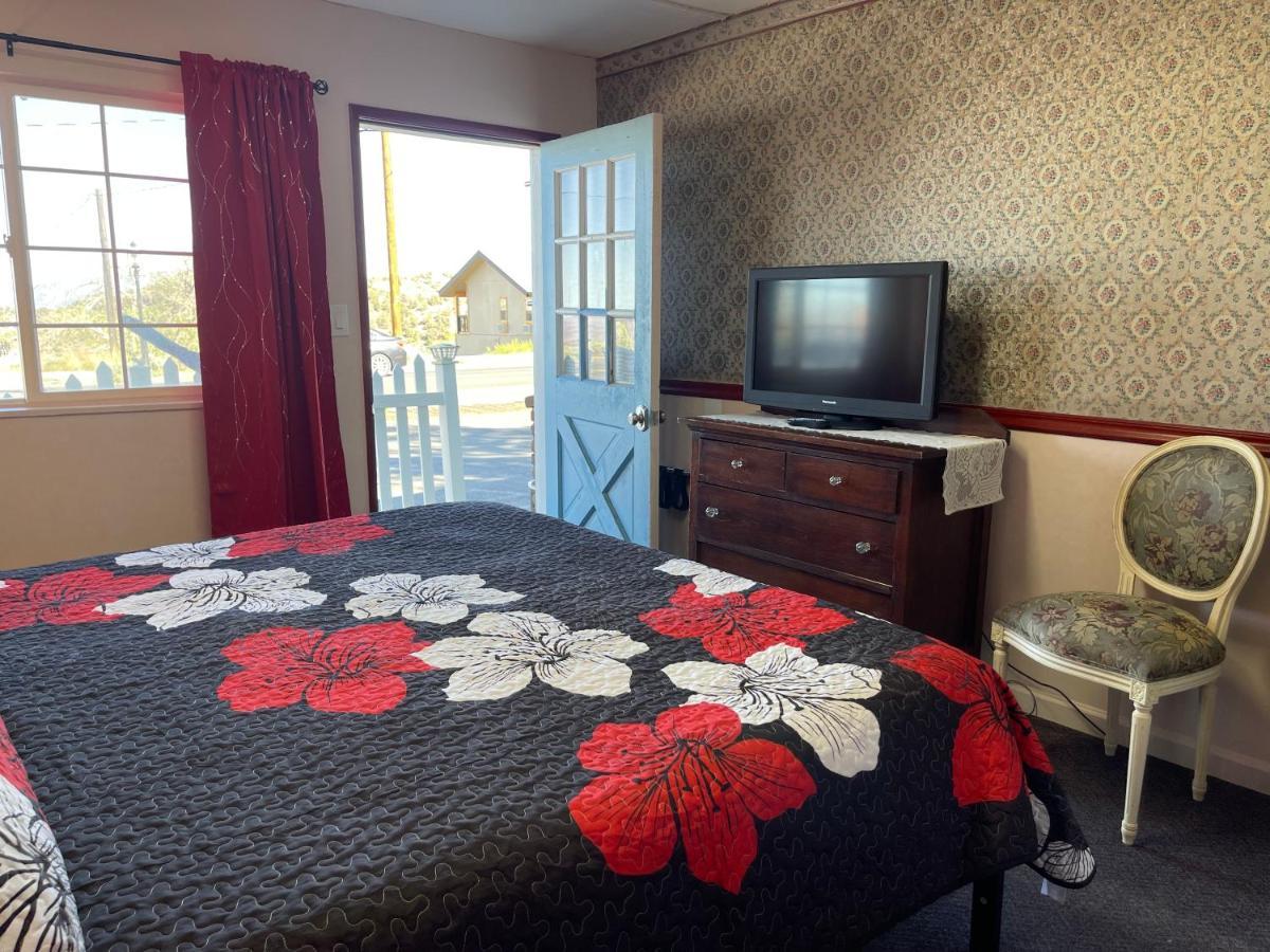 Sugarloaf Mountain Motel Virginia City Luaran gambar
