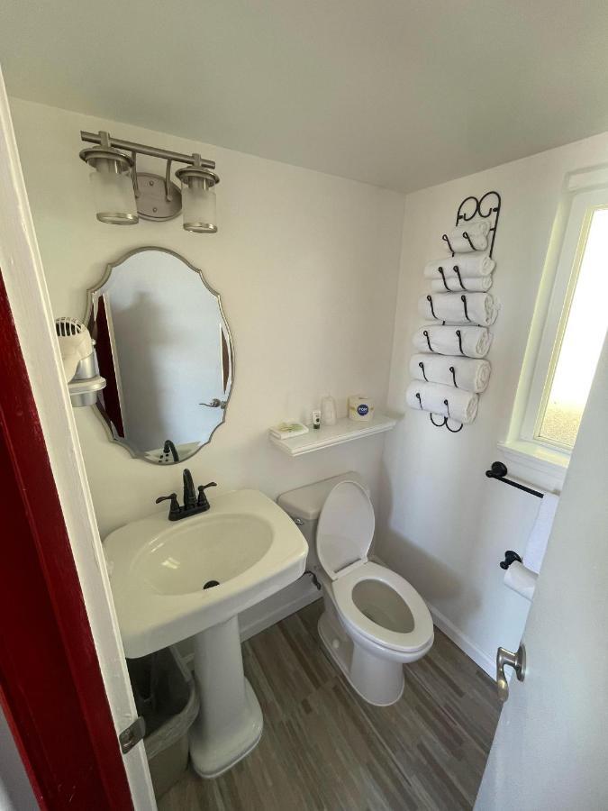 Sugarloaf Mountain Motel Virginia City Luaran gambar