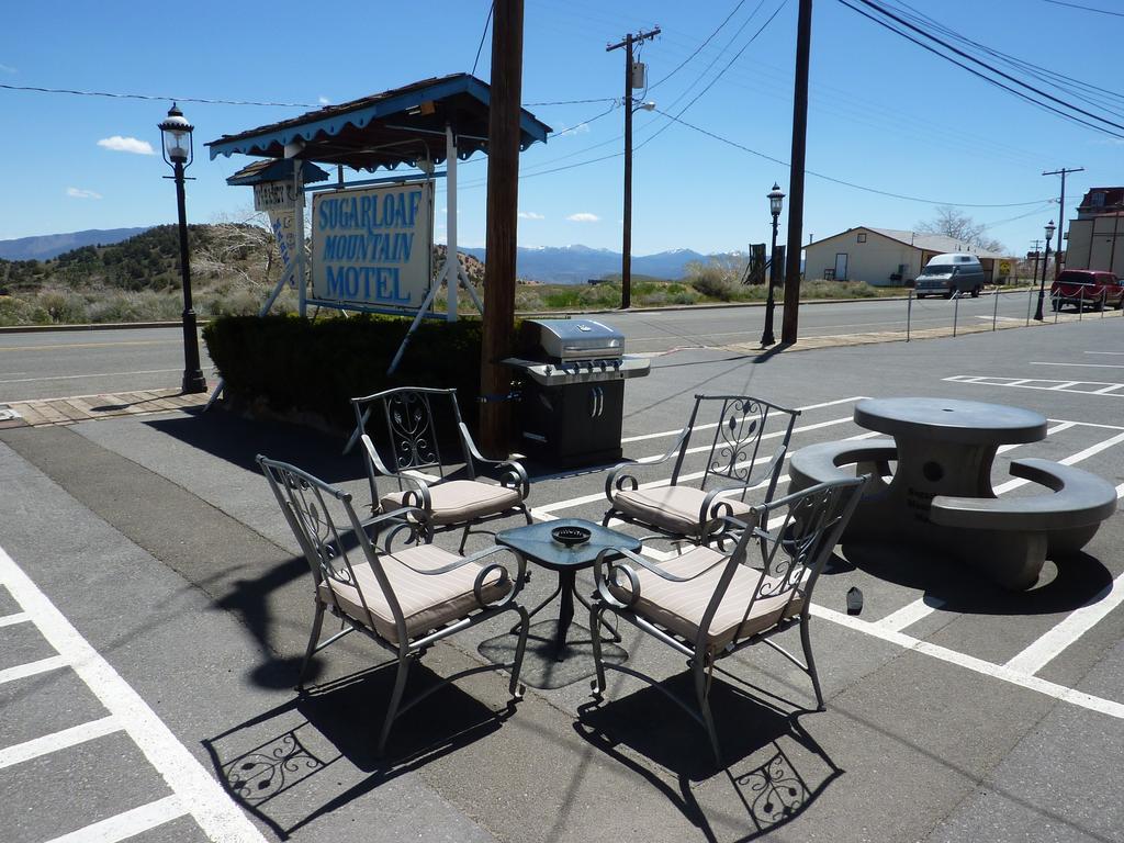 Sugarloaf Mountain Motel Virginia City Luaran gambar